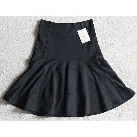 New w/Tags - Altuzarra for Target Ponte Trumpet Skirt, size 2 - Picture 1 of 10